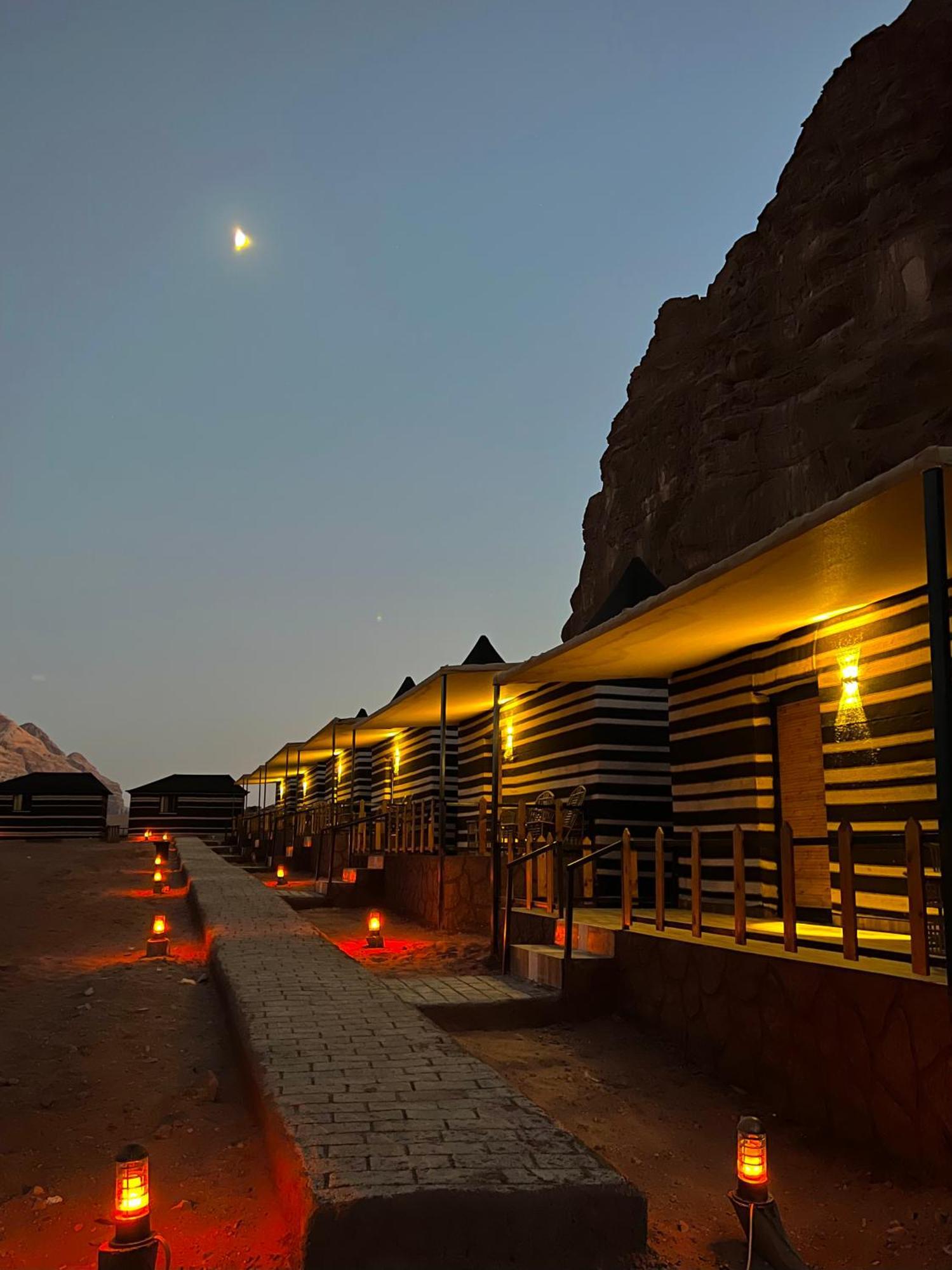 Rum Joharh Luxury Camp 와디럼 외부 사진